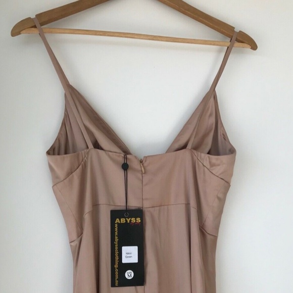 Abyss By Abby Discontinued Nikki Gown Champagne M - Picture 5 of 8